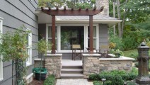 Chilton Web Wall with Indiana Limestone Capping